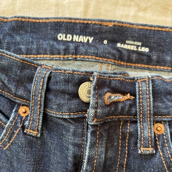Old Navy High Rise Barrel Leg Jeans - Picture 2 of 9